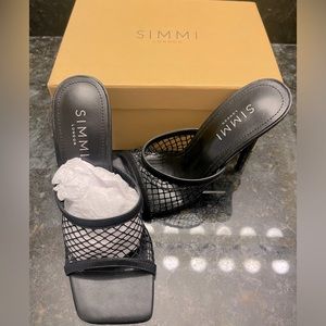 Simmi square toe net heels